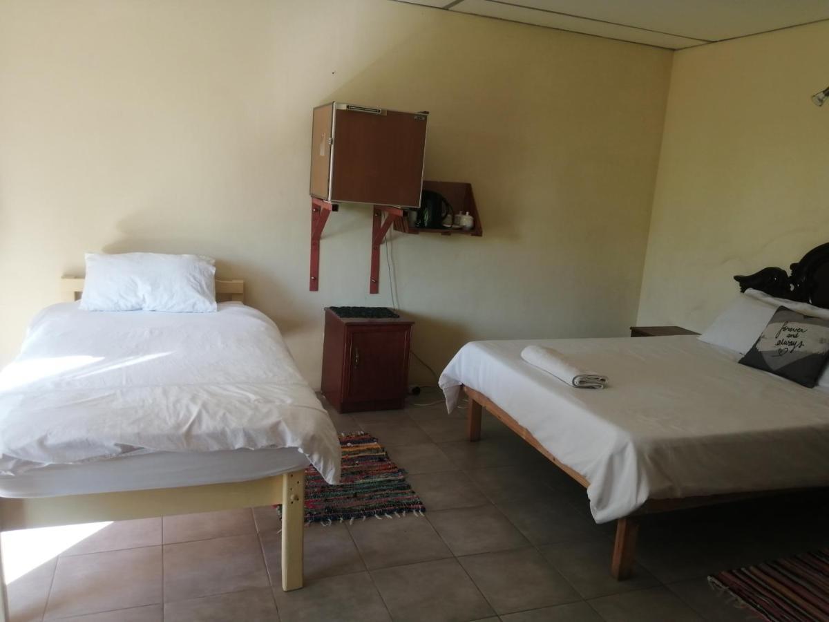 Bambi Lodge Grootfontein Luaran gambar